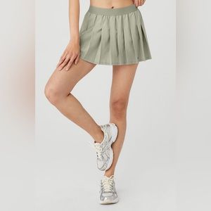 Alo Varsity Tennis Skirt (NEW w/ tags)